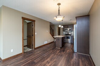 Portage Townhomes in Rochester, MN - Foto de edificio - Interior Photo