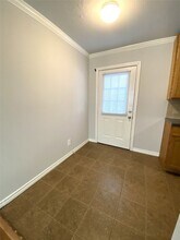 311 S 3rd St in La Porte, TX - Building Photo - Building Photo