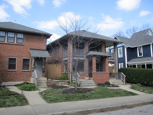 818 Broadway St, Unit 818 Broadway Street in Indianapolis, IN - Building Photo - Building Photo