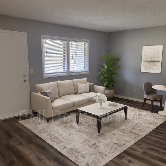 property at 2929 Selena Dr