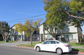 14523-14527 S Budlong Ave in Gardena, CA - Building Photo - Building Photo