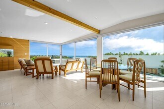 3424 Shoreheights Dr in Malibu, CA - Building Photo - Building Photo