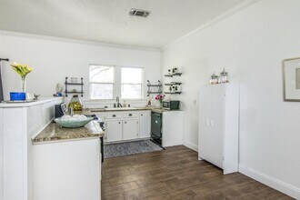 11844 13th St in Santa Fe, TX - Building Photo - Building Photo