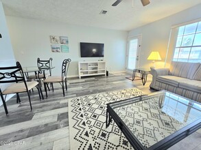 17642 Front Beach Rd in Panama City Beach, FL - Building Photo - Building Photo