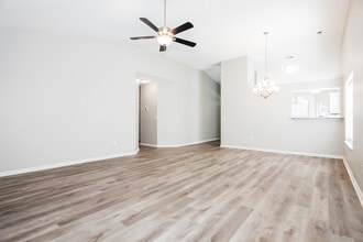 11916 Harris Ridge Dr in Charlotte, NC - Building Photo - Building Photo