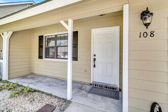 108 Port Dr in Richmond Hill, GA - Building Photo - Building Photo