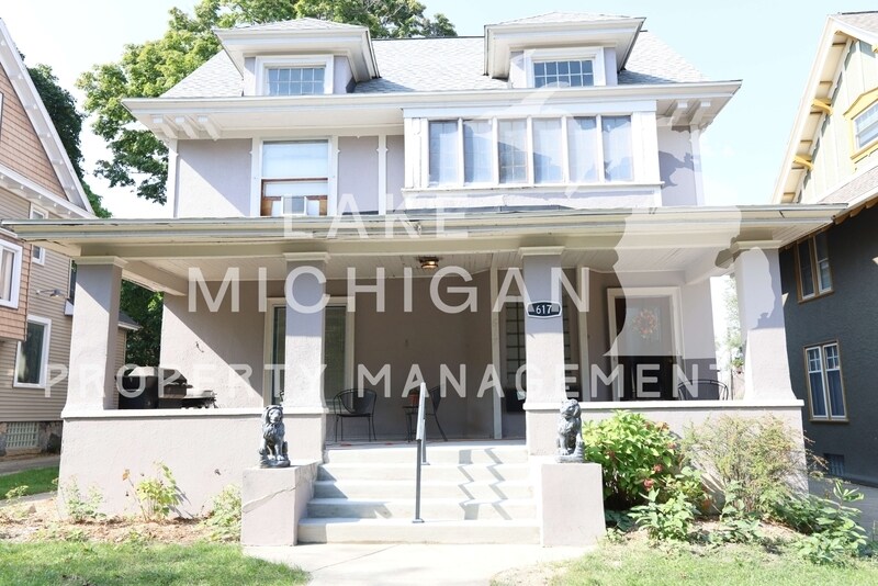 617 Prospect Ave SE in Grand Rapids, MI - Building Photo