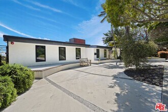 1812 Navy St in Santa Monica, CA - Building Photo - Building Photo