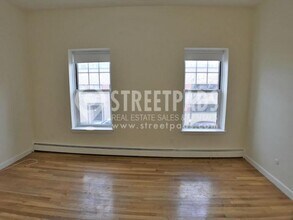 176 N Beacon St in Boston, MA - Building Photo - Building Photo
