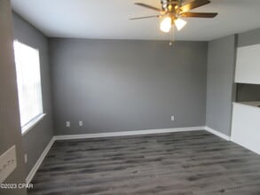 134 Parker Village Cir in Panama City, FL - Building Photo - Building Photo