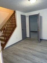 166 Richards Rd, Unit B in Litchfield, CT - Building Photo - Building Photo