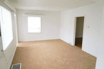 1037 E Lander St, Unit 1037 E Lander UPPR in Pocatello, ID - Building Photo - Building Photo
