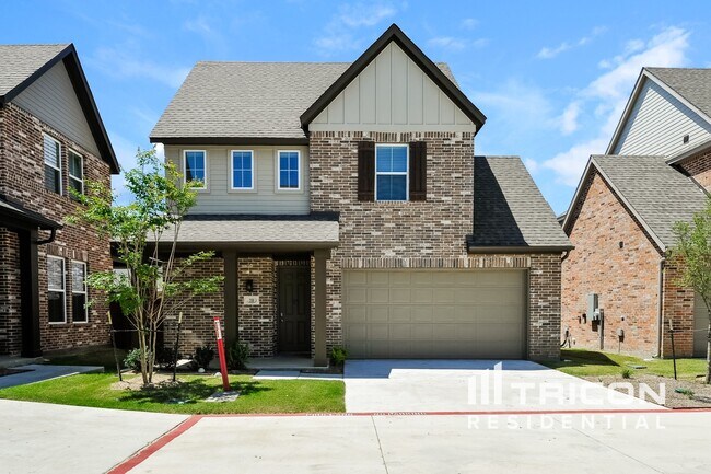 property at 210 Mansfield Ct