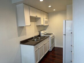 3538 Keystone Av, Unit 2 in Los Angeles, CA - Building Photo - Building Photo