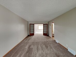 3405 Ensign Ave N in Minneapolis, MN - Building Photo - Building Photo