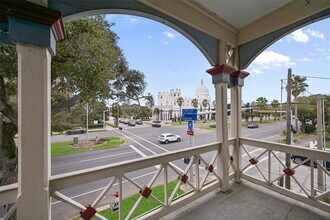1403 Broadway Avenue J in Galveston, TX - Building Photo - Building Photo