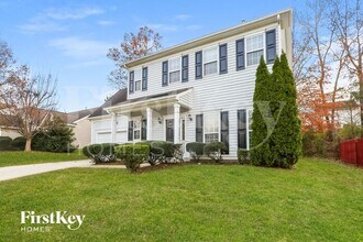 6017 Briggs Dr in Charlotte, NC - Building Photo - Building Photo