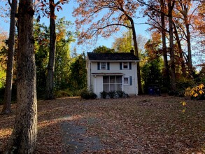 526 Polo Rd in Winston-Salem, NC - Building Photo - Building Photo