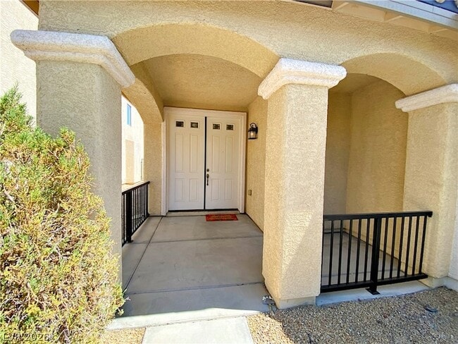 682 Homewillow Ave in Las Vegas, NV - Foto de edificio - Building Photo