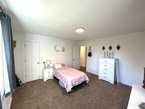 2944 E Madison St in Springfield, MO - Building Photo - Building Photo