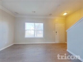 1208 Ballina Way in Charlotte, NC - Foto de edificio - Building Photo