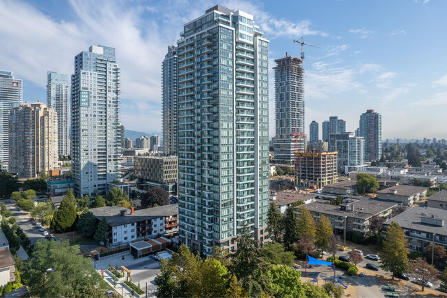 Maywood on the Park in Burnaby, BC - Building Photo - Building Photo