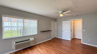 871 Orchid Dr in Davenport, FL - Building Photo - Building Photo