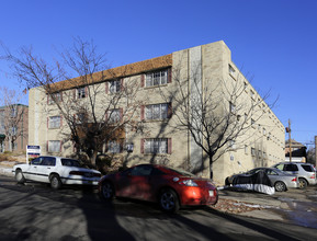 Orea Apartments in Denver, CO - Building Photo - Building Photo