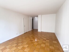 236 E 36th St in New York, NY - Building Photo - Building Photo