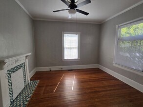 1480 Beatie Ave SW in Atlanta, GA - Foto de edificio - Building Photo