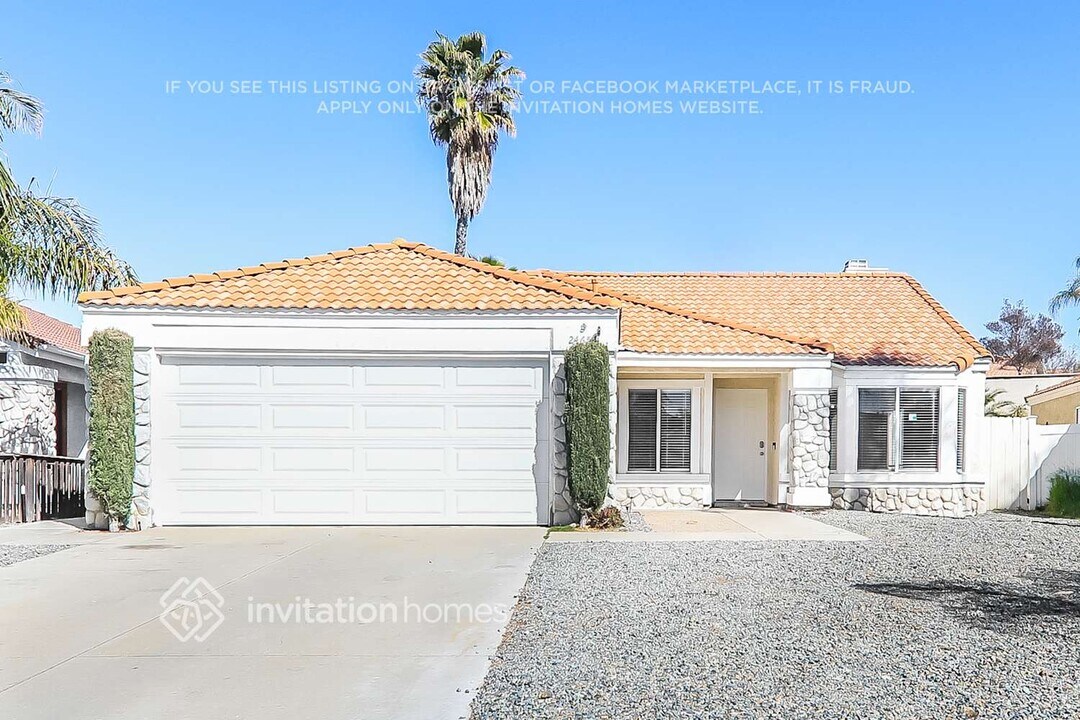 24656 Morningstar Dr in Murrieta, CA - Building Photo