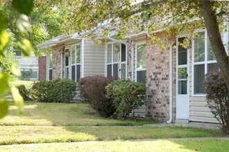 601 N Monroe St in Lebanon, MO - Building Photo - Building Photo