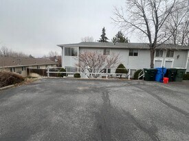 1426-1426 E Poplar St in Pocatello, ID - Building Photo