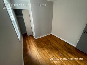 1415 Ellis St E in Windsor, ON - Building Photo - Building Photo