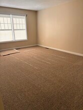 248 Green St, Unit A in Manchester, NH - Building Photo - Building Photo