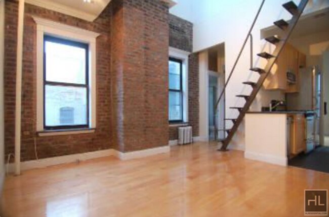 E 18TH ST. in New York, NY - Building Photo - Building Photo