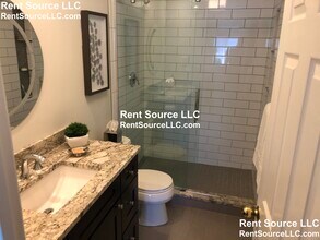 3920 Mystic Valley Pkwy, Unit 211 in Medford, MA - Foto de edificio - Building Photo