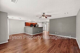 5027 Sala De Tomas Dr NW in Albuquerque, NM - Building Photo - Building Photo