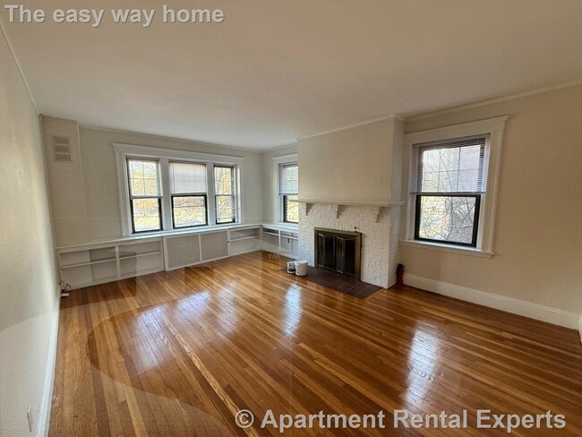 1558 Massachusetts Ave