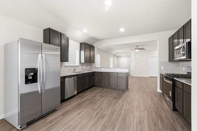 14107 Balcones Fault Ct