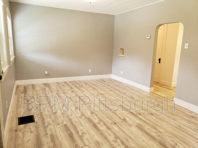 property at 1529 Lime Hollow Rd