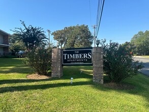 The Timbers in Longview, TX - Foto de edificio - Building Photo