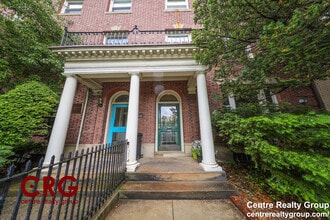 1712 Beacon St, Unit 1 in Brookline, MA - Building Photo - Building Photo