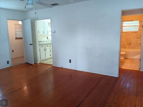 141 White St in Daytona Beach, FL - Building Photo - Building Photo