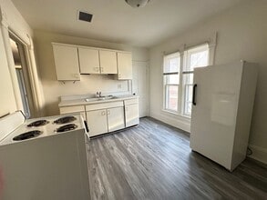 1238 5th Ave N, Unit 1238 1/2 5th Ave North in Fort Dodge, IA - Building Photo - Building Photo