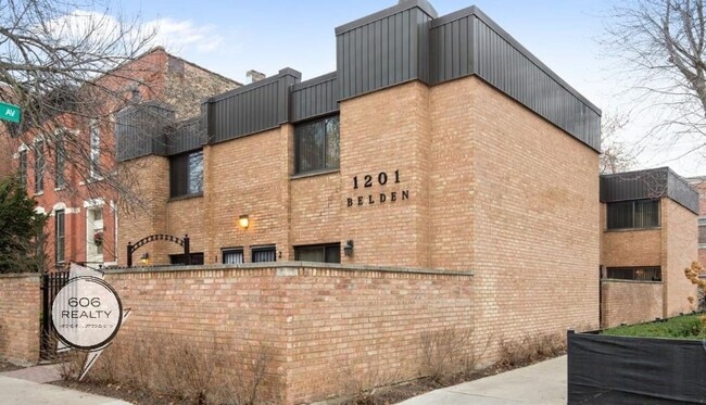 property at 2254 N Racine Ave