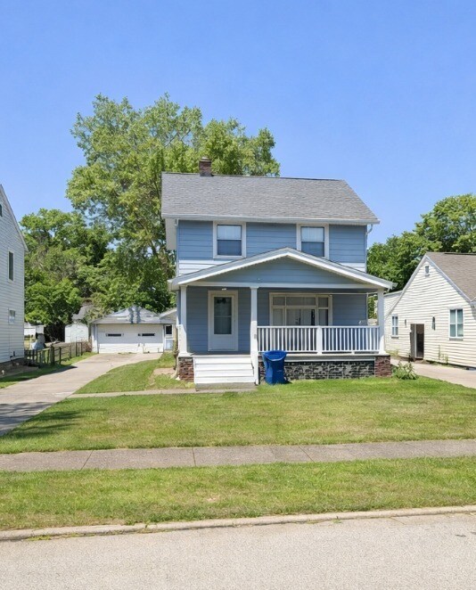 4120 W 224th St in Fairview Park, OH - Foto de edificio