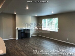 5310 25th St NE in Tacoma, WA - Building Photo - Building Photo