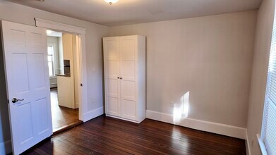 294 Windsor St in Cambridge, MA - Building Photo - Building Photo