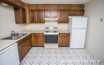 5802 6th St in Lubbock, TX - Building Photo - Building Photo